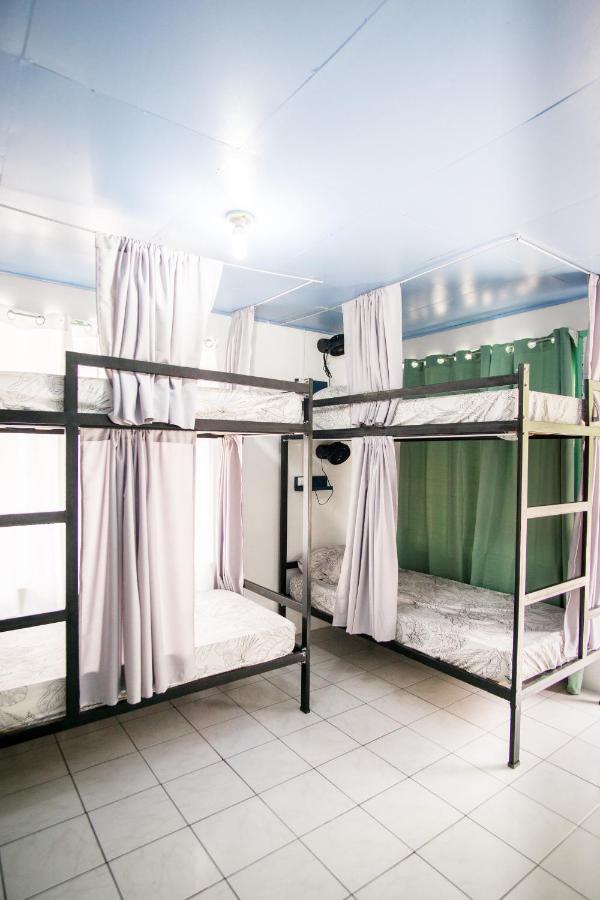 Pura Vibra Hostel La Fortuna Buitenkant foto