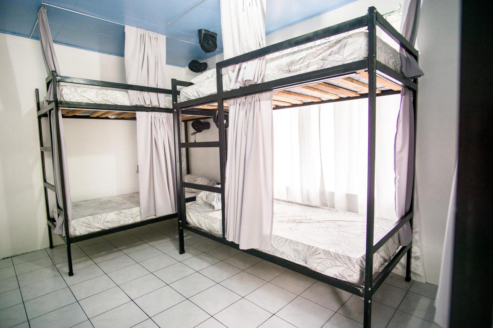 Pura Vibra Hostel La Fortuna Buitenkant foto