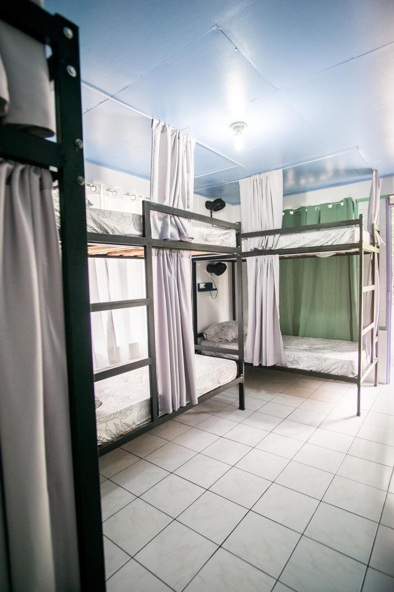 Pura Vibra Hostel La Fortuna Buitenkant foto